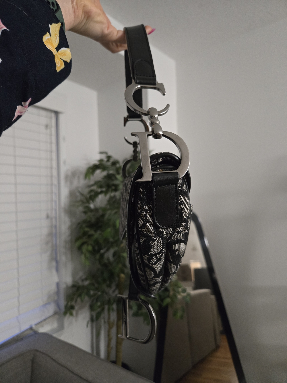 Dior Saddle - Picture 3 of 8